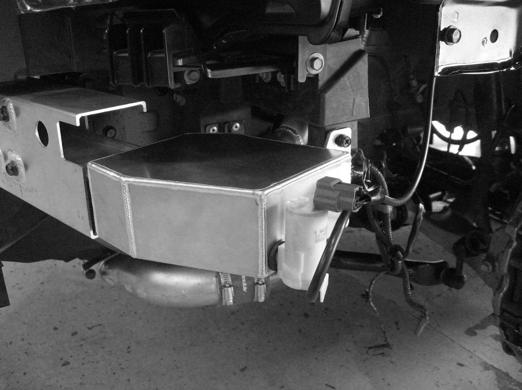 Optional R35 GTR Type-2 Washer Tank(s) - Image 2