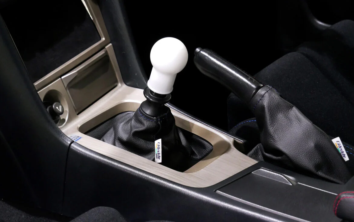 GREDDY DURACON SHIFT KNOB TYPE B - WHITE (14500592) - Image 2