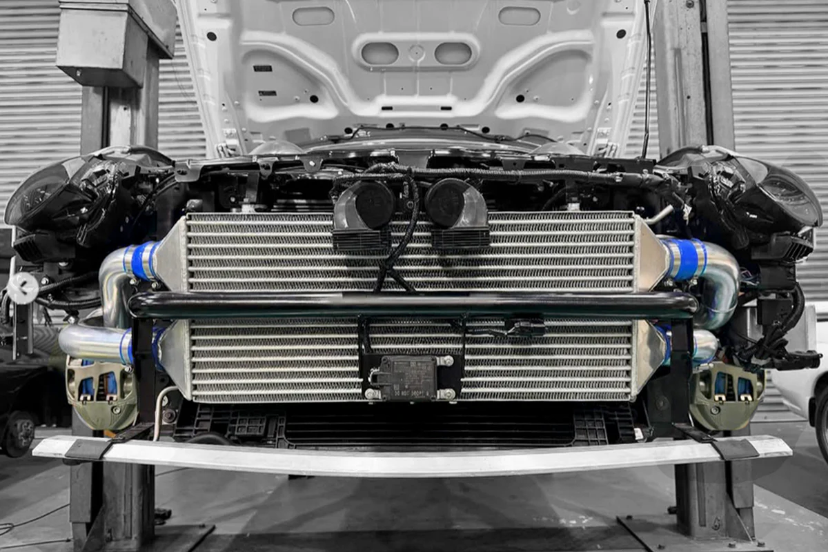 GREDDY INTERCOOLER KIT NISSAN Z RZ34 AIR TO AIR TYPE-29 - (12020227 12020228) - Image 2